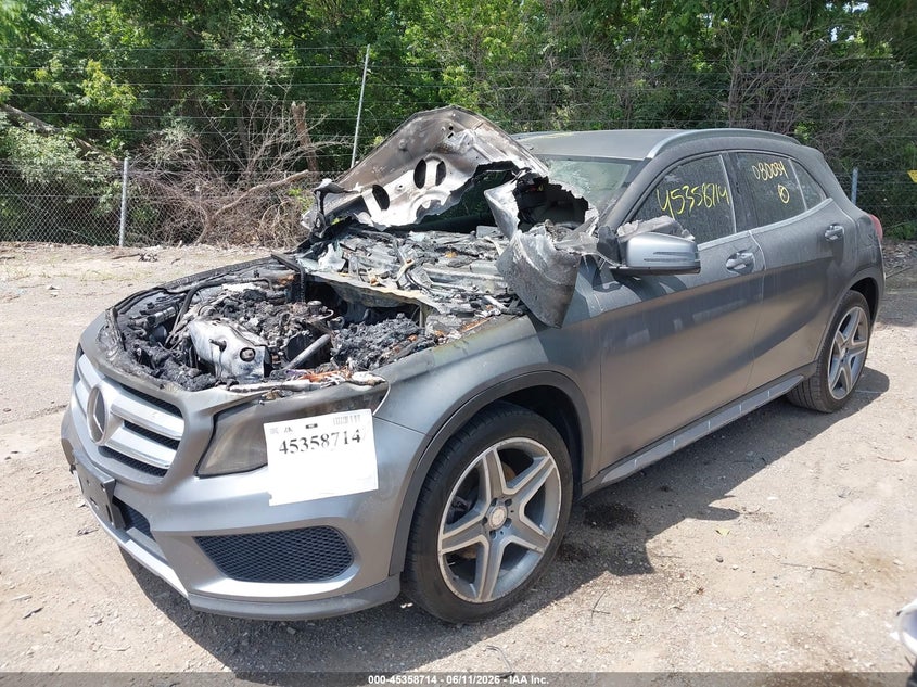 2015 Mercedes-benz VIN WDCTG4GB2FJ080034 IAAI salvage auction — ENGINE BURN, Clear (Indiana), sold $50 on 2026-07-22 (photo 2)