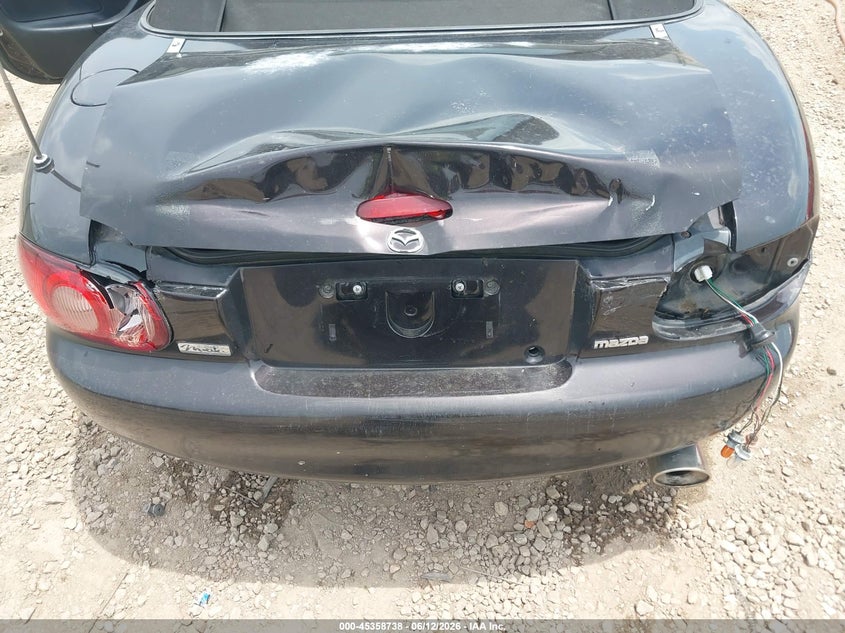 2004 Mazda Mx-5 miata VIN JM1NB353340401293 IAAI salvage auction — REAR END, Salvage (Alabama), sold $800 on 2026-07-09 (photo 6)