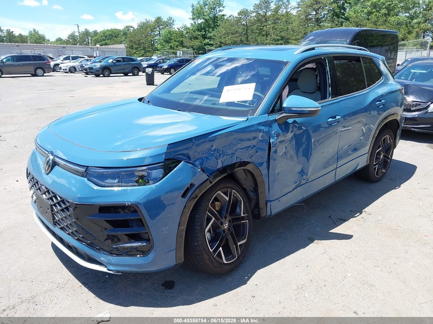 2026 Volkswagen Tiguan VIN 3VVUW7RM4TM038817 IAAI salvage auction — SIDE, Mv-907A (New York), sold $17,700 on 2026-07-09 (photo 6)