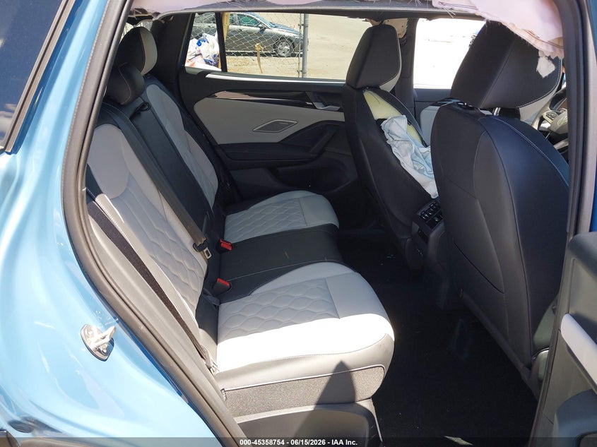 2026 Volkswagen Tiguan VIN 3VVUW7RM4TM038817 IAAI salvage auction — SIDE, Mv-907A (New York), sold $17,700 on 2026-07-09 (photo 8)