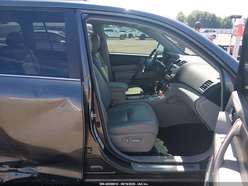 2012 Toyota Highlander VIN 5TDDK3EH6CS102996 IAAI salvage auction — SIDE, Clear (Arkansas), sold $6,700 on 2026-07-15 (photo 5)