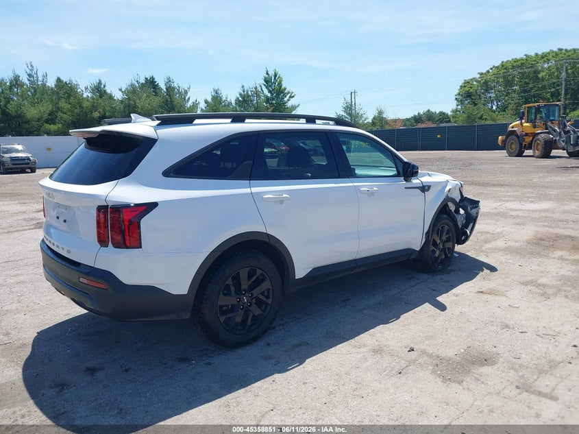 2022 Kia Sorento VIN 5XYRLDLC3NG150651 IAAI salvage auction — RIGHT FRONT, Salvage Title, sold $8,800 on 2026-07-24 (photo 4)