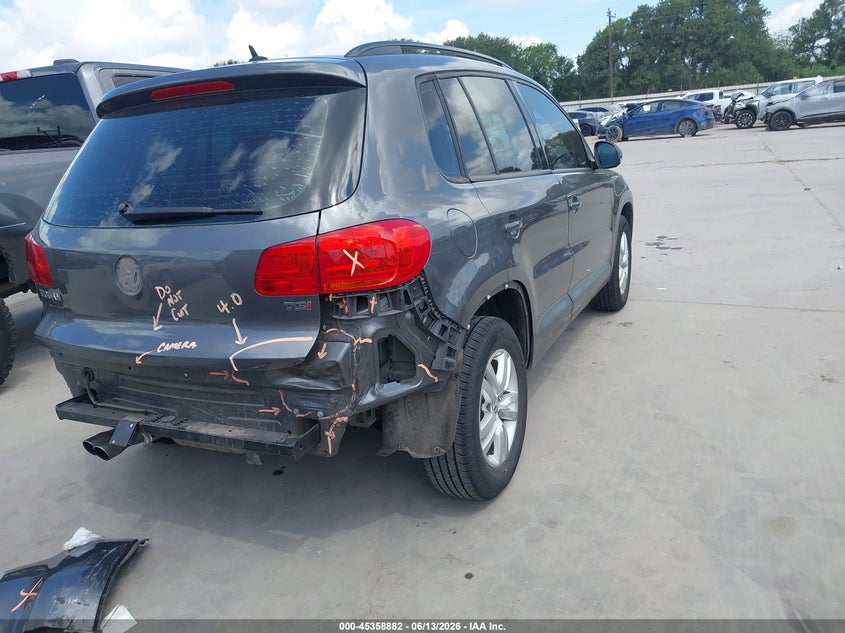 2016 Volkswagen Tiguan VIN WVGAV7AX0GW608341 IAAI salvage auction — REAR END, Original (Texas), sold $1,800 on 2026-08-18 (photo 4)