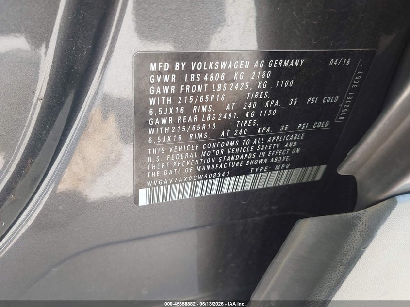 2016 Volkswagen Tiguan VIN WVGAV7AX0GW608341 IAAI salvage auction — REAR END, Original (Texas), sold $1,800 on 2026-08-18 (photo 9)