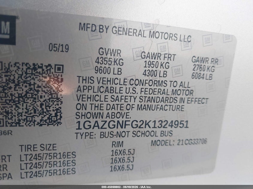 2019 Chevrolet Express 3500 VIN 1GAZGNFG2K1324951 IAAI salvage auction — NORMAL WEAR, Sf97 (Illinois), sold $16,300 on 2026-07-09 (photo 9)