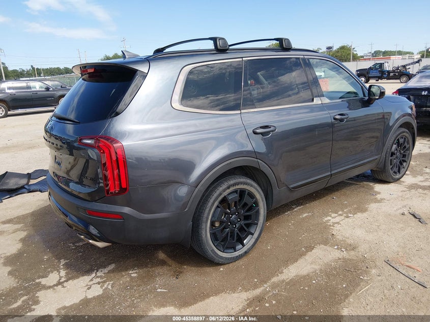 2021 Kia Telluride VIN 5XYP5DHCXMG106056 IAAI salvage auction — HAIL, Salvage (Kansas), sold $9,000 on 2026-07-10 (photo 4)