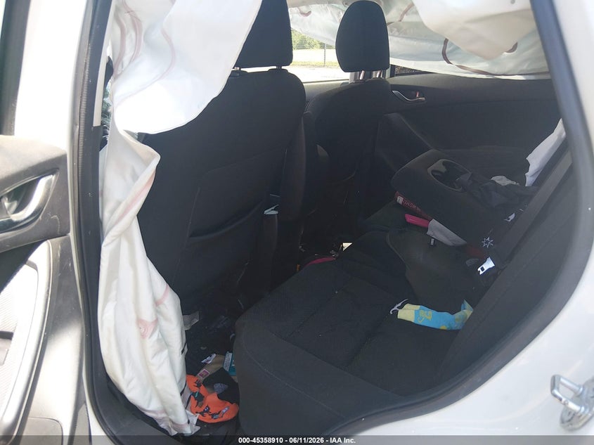 2016 Mazda Cx-5 VIN JM3KE4CY5G0759232 IAAI salvage auction — NORMAL WEAR, Clear (Connecticut), sold $1,350 on 2026-07-16 (photo 8)