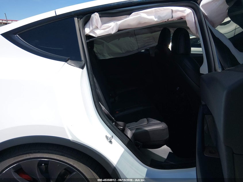 2022 Tesla Model y VIN 7SAYGDEF7NF326490 IAAI salvage auction — FRONT END, Salvage (Arkansas), sold $8,600 on 2026-07-30 (photo 8)