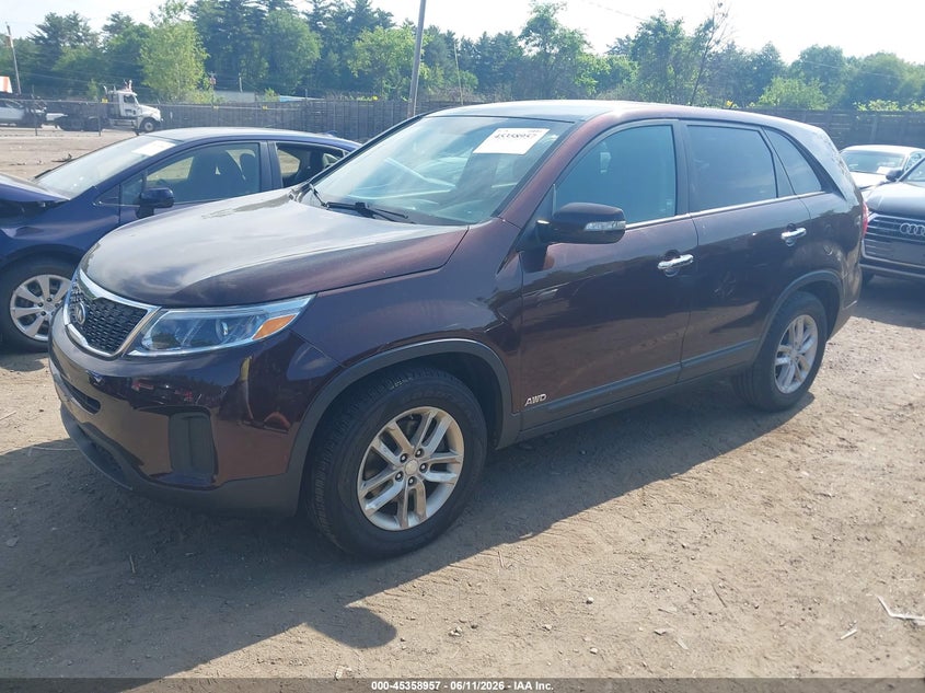 2014 Kia Sorento VIN 5XYKTCA69EG429434 IAAI salvage auction — UNKNOWN, Salvage (Massachusetts), sold $900 on 2026-07-10 (photo 2)