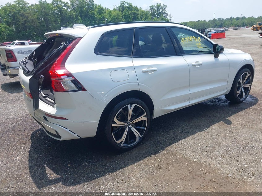 2025 Volvo Xc60 VIN YV4M12RM8S1082229 IAAI salvage auction — REAR END, Salvage (Virginia), sold $15,475 on 2026-07-08 (photo 4)
