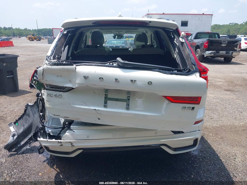2025 Volvo Xc60 VIN YV4M12RM8S1082229 IAAI salvage auction — REAR END, Salvage (Virginia), sold $15,475 on 2026-07-08 (photo 6)