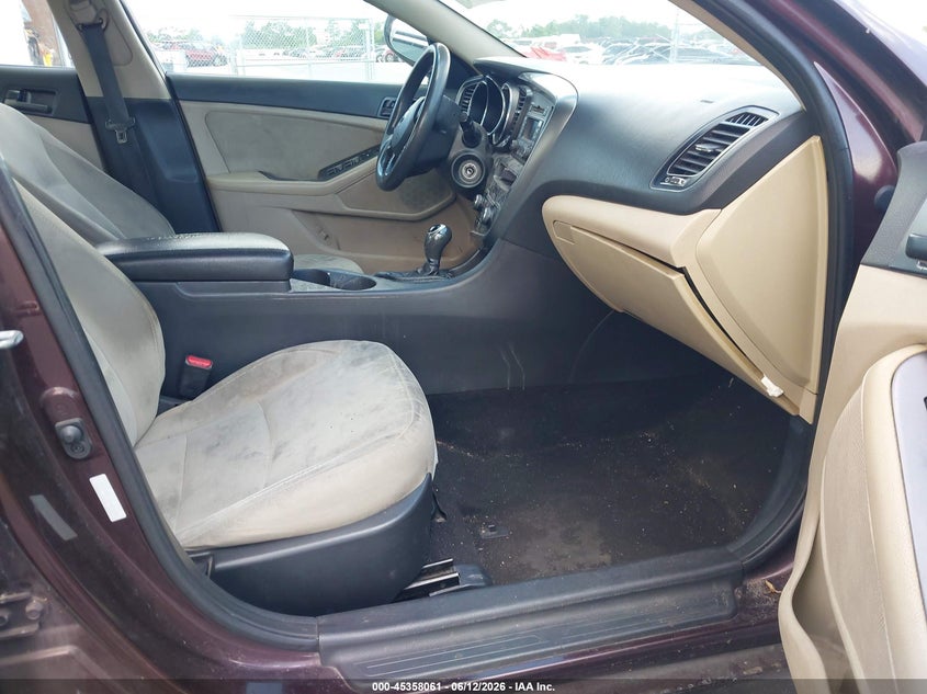 2013 Kia Optima VIN 5XXGM4A77DG215739 IAAI salvage auction — FRONT & REAR, Clear (Florida), sold $700 on 2026-07-20 (photo 5)