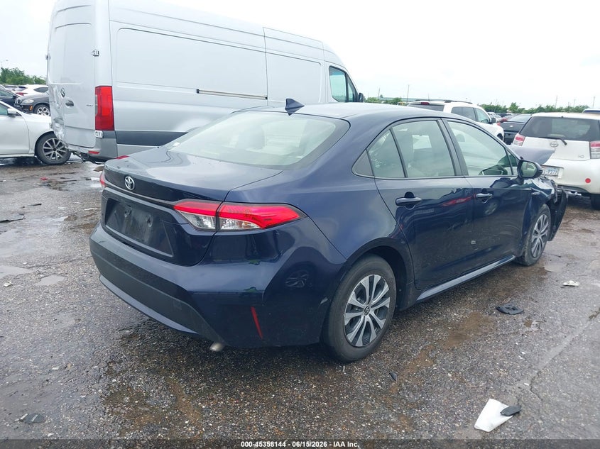 2021 Toyota Corolla VIN JTDEAMDE9MJ031358 IAAI salvage auction — FRONT END, Salvage Title, sold $4,850 on 2026-07-22 (photo 4)