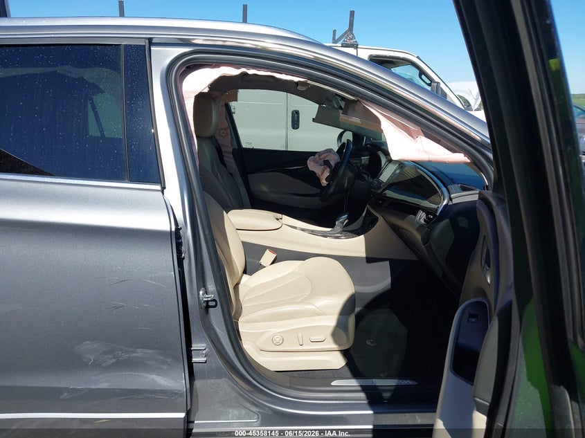 2020 Buick Envision VIN LRBFX3SX7LD151074 IAAI salvage auction — RIGHT SIDE, Salvage (Nebraska), sold $4,025 on 2026-07-09 (photo 5)