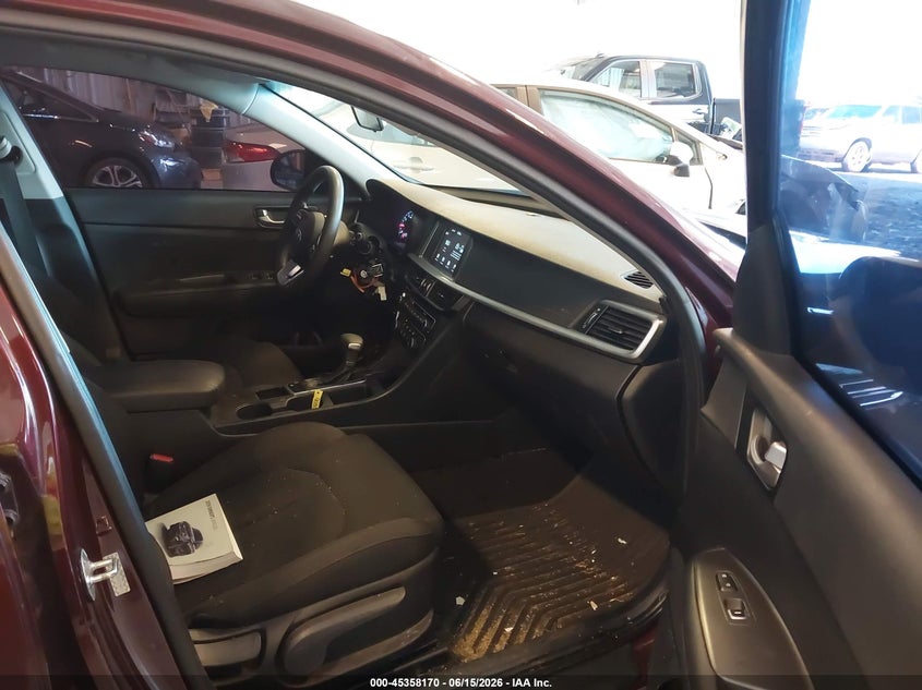 2019 Kia Optima VIN 5XXGT4L32KG344210 IAAI salvage auction — THEFT, Clear (Michigan), sold $1,325 on 2026-07-28 (photo 5)