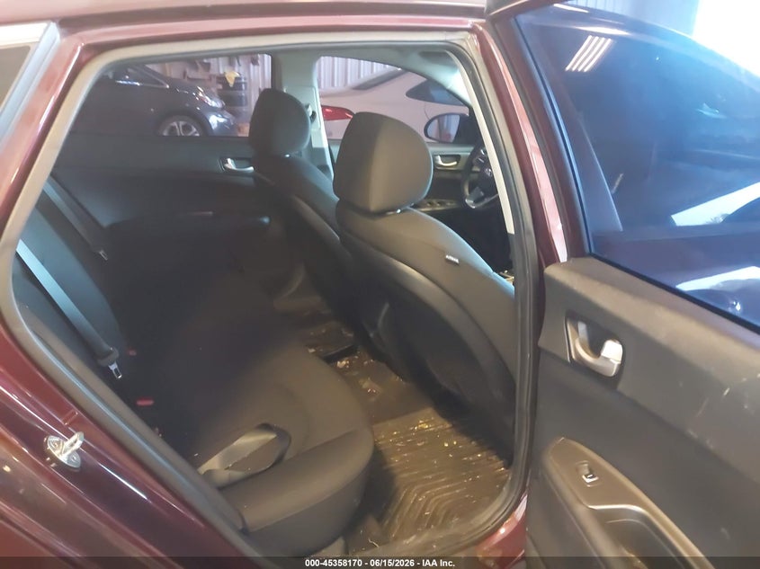 2019 Kia Optima VIN 5XXGT4L32KG344210 IAAI salvage auction — THEFT, Clear (Michigan), sold $1,325 on 2026-07-28 (photo 8)
