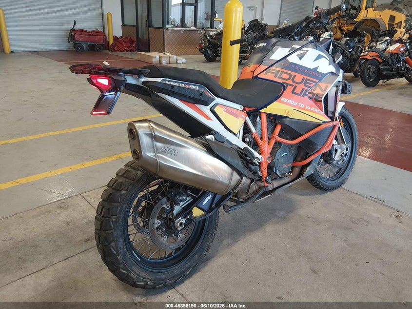 2022 Ktm VIN VBKV59405NM951668 IAAI salvage auction — FRONT END, Salvage (Nevada), sold $2,700 on 2026-07-07 (photo 4)