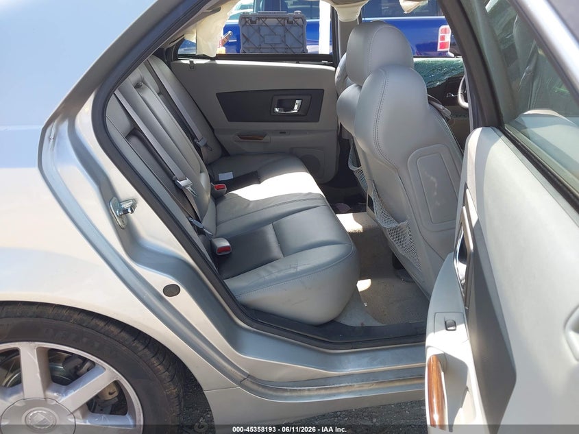 2005 Cadillac Cts VIN 1G6DP567050105419 IAAI salvage auction — LEFT SIDE, Clear (Tennessee), sold $375 on 2026-07-09 (photo 8)