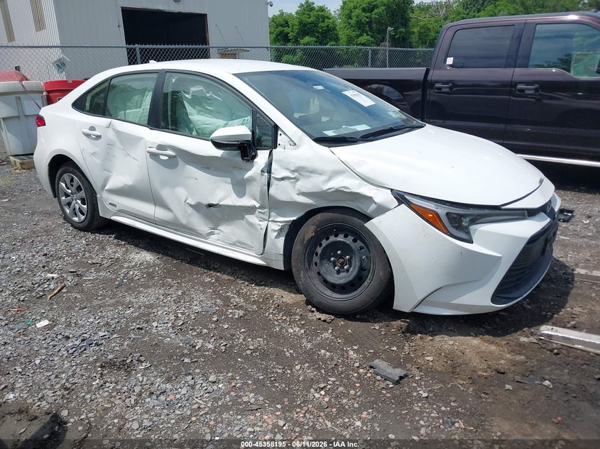 2024 Toyota Corolla VIN JTDBDMHE4R3014936 IAAI salvage auction — RIGHT FRONT, Mv-907A (New York), sold $3,400 on 2026-07-28 (photo 1)