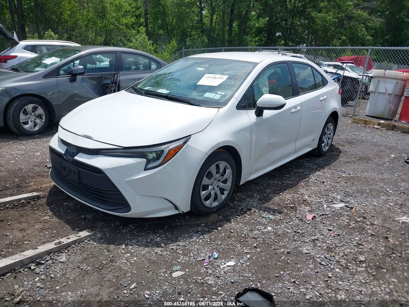 2024 Toyota Corolla VIN JTDBDMHE4R3014936 IAAI salvage auction — RIGHT FRONT, Mv-907A (New York), sold $3,400 on 2026-07-28 (photo 2)