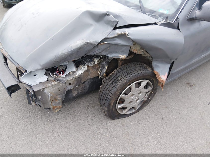 2000 Hyundai Elantra VIN KMHJF35F0YU041584 IAAI salvage auction — FRONT END, Bill Of Sale (Connecticut), sold $350 on 2026-07-23 (photo 6)