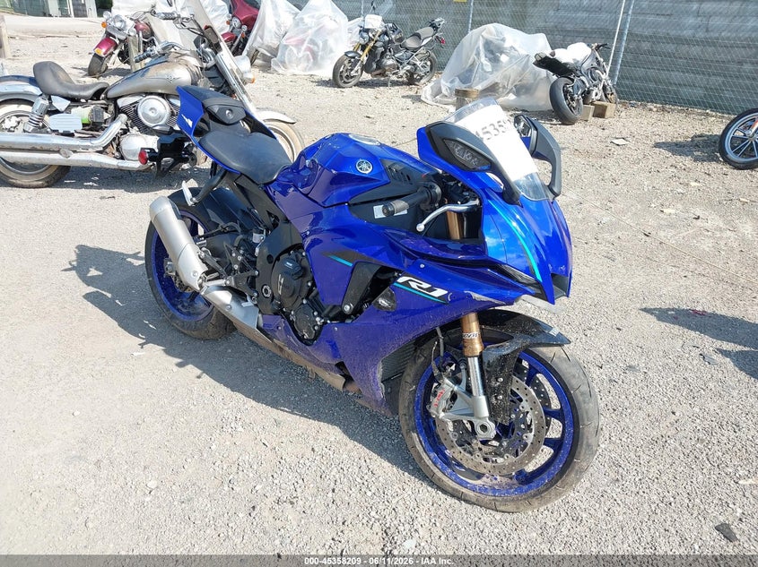 2026 Yamaha Yzf VIN JYARNA7EXTA001103 IAAI salvage auction — LEFT SIDE, Salvage (West Virginia), sold $10,400 on 2026-08-24 (photo 1)