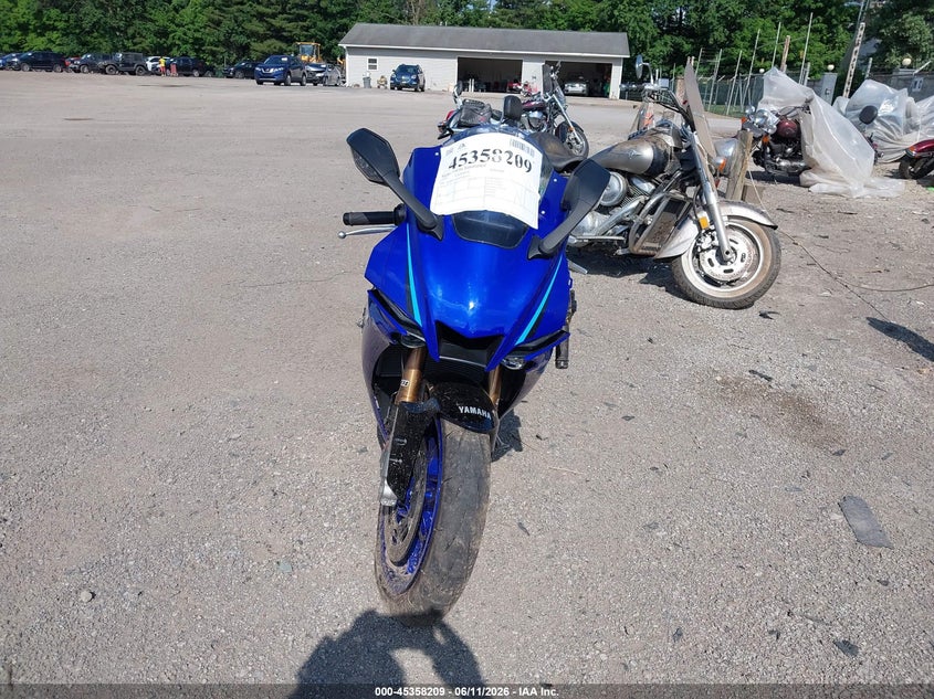 2026 Yamaha Yzf VIN JYARNA7EXTA001103 IAAI salvage auction — LEFT SIDE, Salvage (West Virginia), sold $10,400 on 2026-08-24 (photo 5)