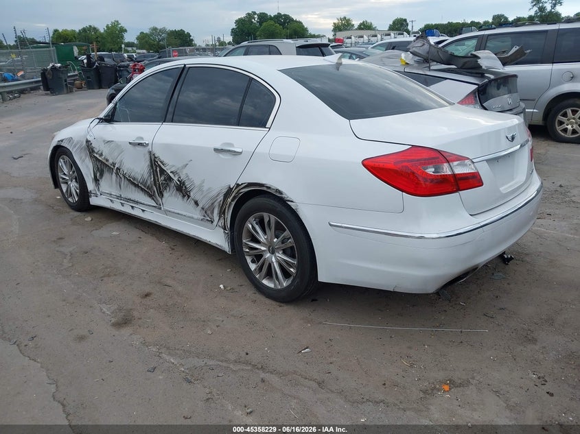 2014 Hyundai Genesis VIN KMHGC4DD7EU259381 IAAI salvage auction — LEFT SIDE, Salvage (Idaho), sold $925 on 2026-07-20 (photo 3)