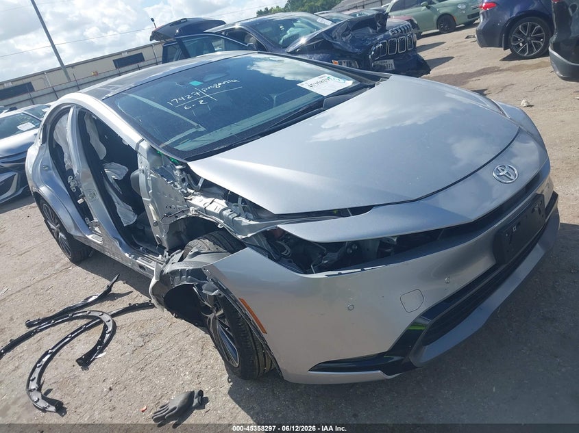 2024 Toyota Prius VIN JTDADABU5R3021727 — IAAI salvage auction photo