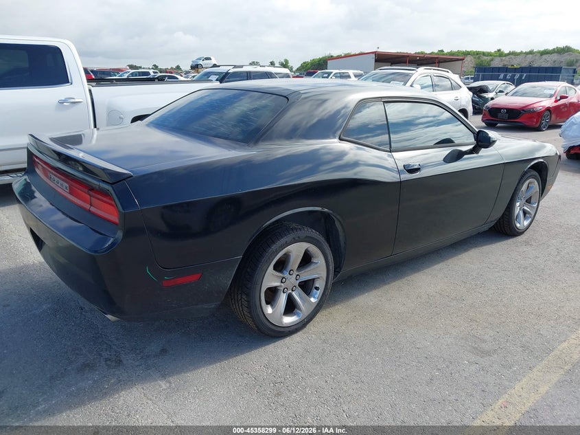2014 Dodge Challenger VIN 2C3CDYAG2EH304546 IAAI salvage auction — HAIL, Salvage (Mississippi), sold $1,600 on 2026-07-09 (photo 4)