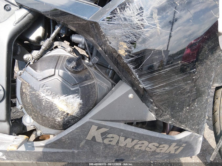 2014 Kawasaki Ninja VIN JKAEX8A1XEA002017 IAAI salvage auction — FRONT END, Salvage (Pennsylvania), sold $50 on 2026-07-14 (photo 8)