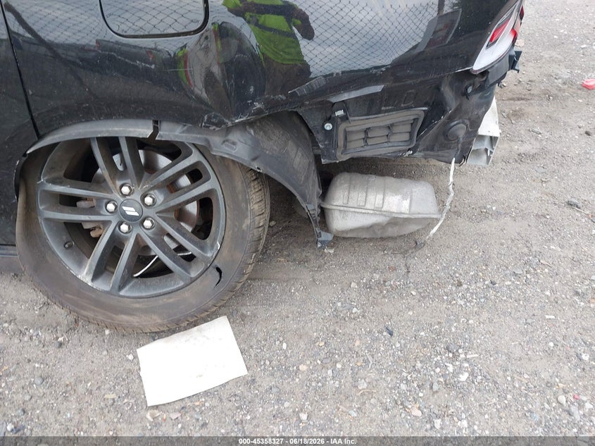 2019 Dodge Charger VIN 2C3CDXJG1KH653980 IAAI salvage auction — REAR END, Wait Title, sold $9,150 on 2026-09-15 (photo 6)