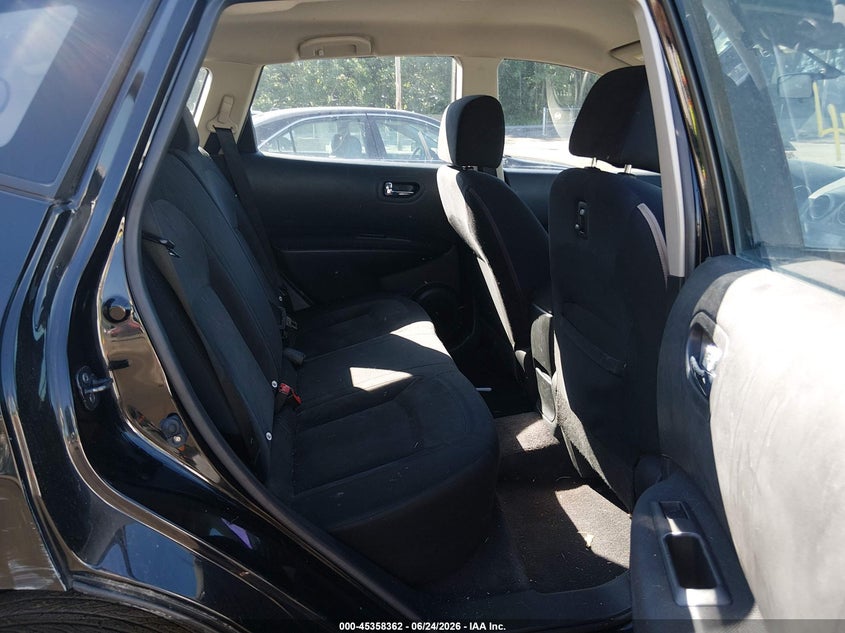 2009 Nissan Rogue sport VIN JN8AS58T39W325282 IAAI salvage auction — NORMAL WEAR, Clear (District Of Columbia), sold $275 on 2026-07-22 (photo 8)