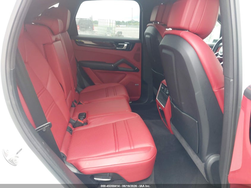2020 Porsche Cayenne VIN WP1AB2AY2LDA28473 IAAI salvage auction — FRONT END, Salvage (Louisiana), sold $22,075 on 2026-07-07 (photo 8)