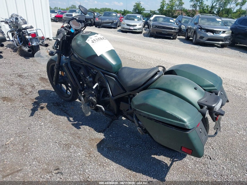 2024 Honda Cm VIN JH2SC8354RK300753 IAAI salvage auction — LEFT SIDE, Salvage (Tennessee), sold $2,750 on 2026-07-14 (photo 3)