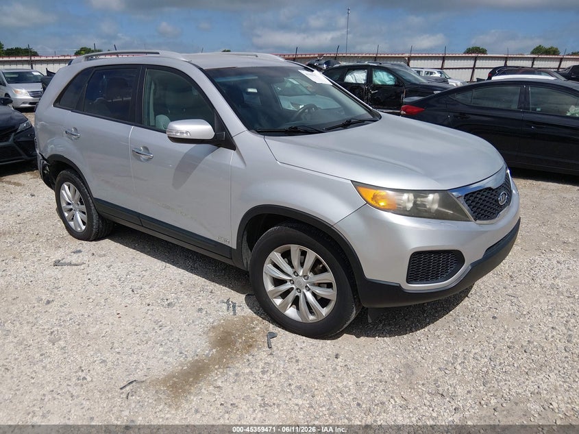 2011 Kia Sorento VIN 5XYKTDA21BG073110 IAAI salvage auction — REAR END, Clear (Arkansas), sold $1,300 on 2026-07-16 (photo 1)