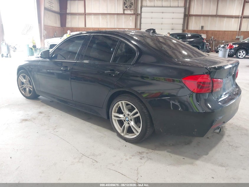 2017 BMW 3er VIN WBA8B7G32HNU37998 IAAI salvage auction — RIGHT SIDE, Wait Title, sold $10,950 on 2026-08-05 (photo 3)