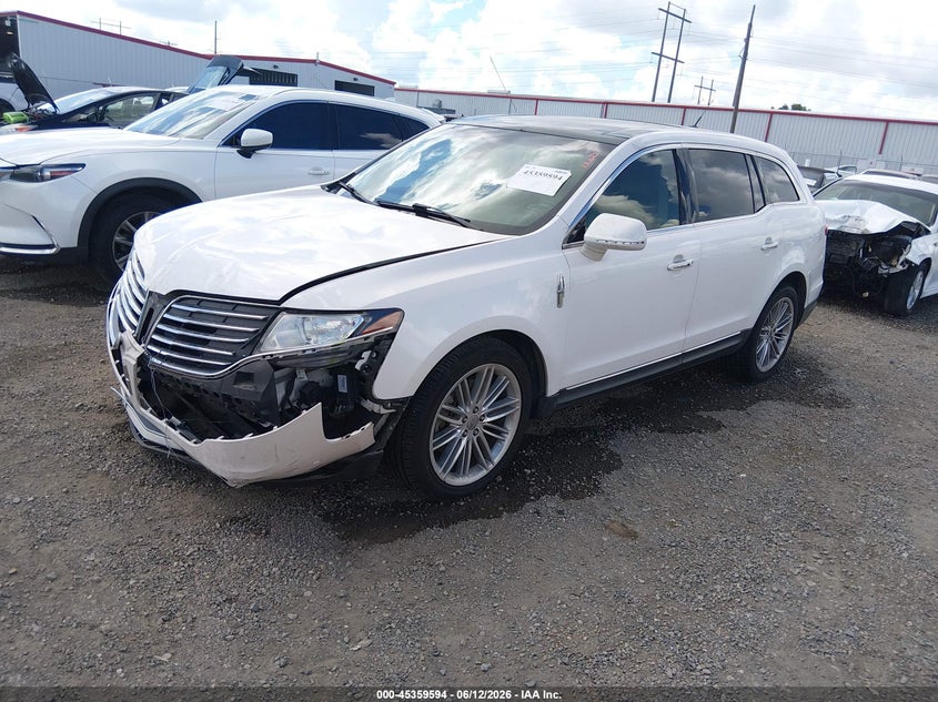 2018 Lincoln Mkt VIN 2LMHJ5AT7JBL01547 IAAI salvage auction — FRONT END, Salvage (Louisiana), sold $1,250 on 2026-07-22 (photo 2)