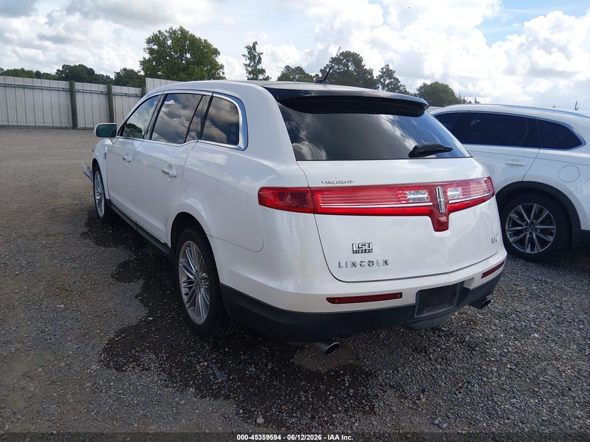 2018 Lincoln Mkt VIN 2LMHJ5AT7JBL01547 IAAI salvage auction — FRONT END, Salvage (Louisiana), sold $1,250 on 2026-07-22 (photo 3)