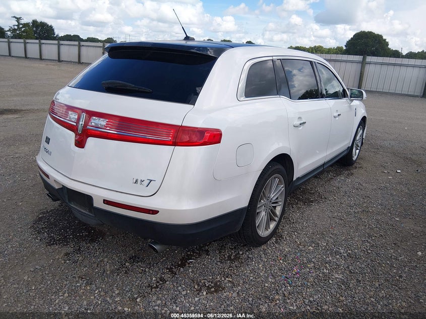 2018 Lincoln Mkt VIN 2LMHJ5AT7JBL01547 IAAI salvage auction — FRONT END, Salvage (Louisiana), sold $1,250 on 2026-07-22 (photo 4)
