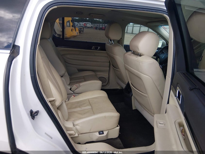 2018 Lincoln Mkt VIN 2LMHJ5AT7JBL01547 IAAI salvage auction — FRONT END, Salvage (Louisiana), sold $1,250 on 2026-07-22 (photo 8)