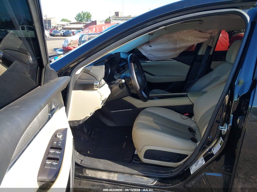 2020 Mazda 6 VIN JM1GL1VM3L1522515 IAAI salvage auction — RIGHT SIDE, Salvage Title, sold $4,800 on 2026-08-01 (photo 5)