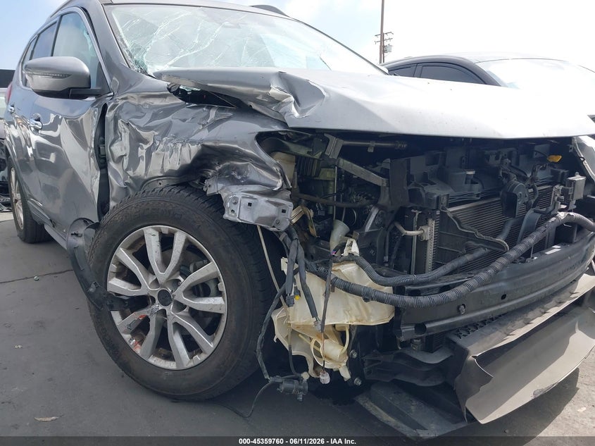 2020 Nissan Rogue VIN KNMAT2MT8LP534385 IAAI salvage auction — RIGHT FRONT, Salvage Title, sold $925 on 2026-07-22 (photo 6)