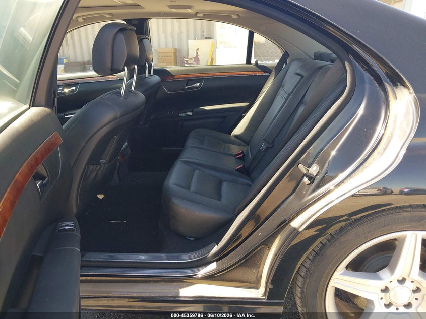 2010 Mercedes-benz S class VIN WDDNG9FB7AA299017 IAAI salvage auction — UNKNOWN, Clear (California), sold $25 on 2026-07-30 (photo 8)