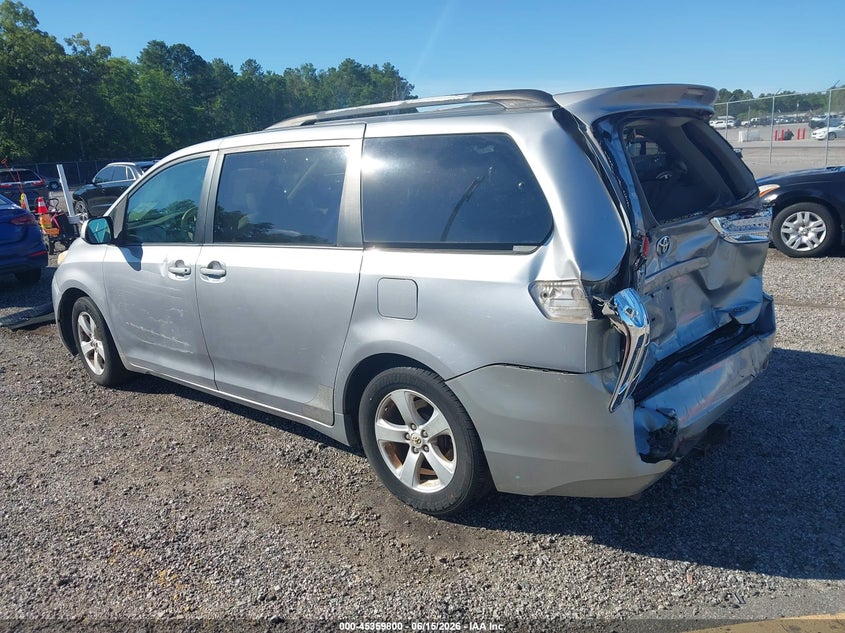 2011 Toyota Sienna VIN 5TDKK3DC7BS024000 IAAI salvage auction — REAR END, Salvage (South Carolina), sold $1,225 on 2026-07-15 (photo 3)