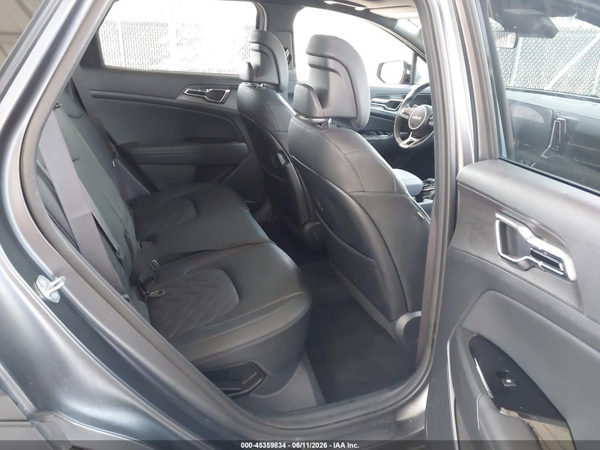 2023 Kia VIN KNDPZDAH9P7097751 IAAI salvage auction — LEFT FRONT, Salvage Title, sold $11,700 on 2026-07-30 (photo 8)