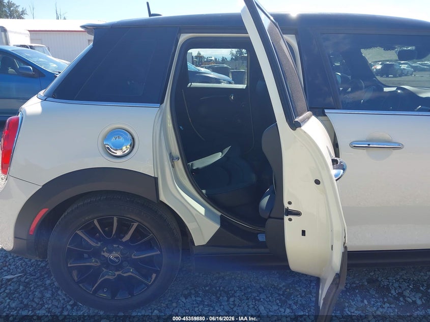 2016 Mini Hard top VIN WMWXU3C59G2B62879 IAAI salvage auction — REAR END, Bill Of Sale (Washington), sold $3,450 on 2026-07-08 (photo 8)