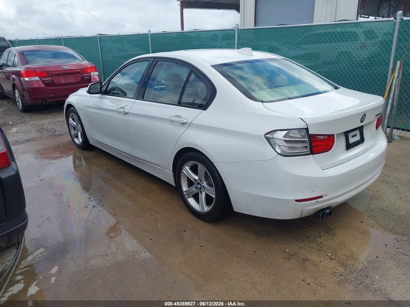 2013 BMW 3 series VIN WBA3A5G56DNP25780 IAAI salvage auction — FRONT END, Original (Texas), sold $1,050 on 2026-07-20 (photo 3)
