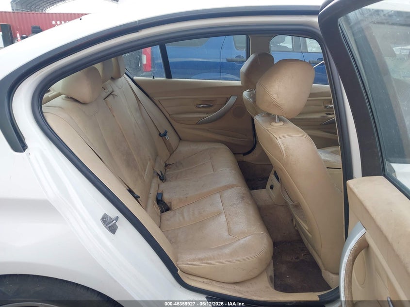 2013 BMW 3 series VIN WBA3A5G56DNP25780 IAAI salvage auction — FRONT END, Original (Texas), sold $1,050 on 2026-07-20 (photo 8)
