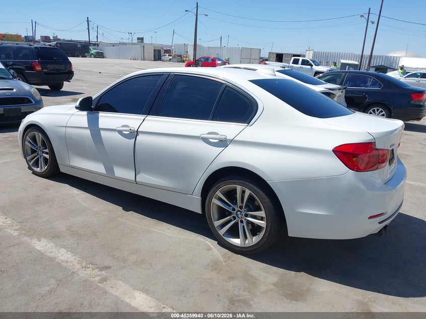 2018 BMW 3er VIN WBA8D9C56JEM31513 IAAI salvage auction — RIGHT FRONT, Salvage (California), sold $4,100 on 2026-07-24 (photo 3)